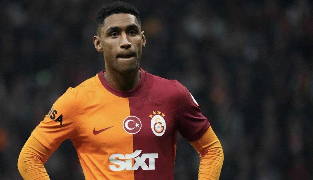 Galatasaray'da Tete'den sonra sıra o futbolcuda! 1